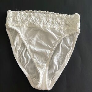 Vintage Fantasia Morgan Taylor white lace cotton panty